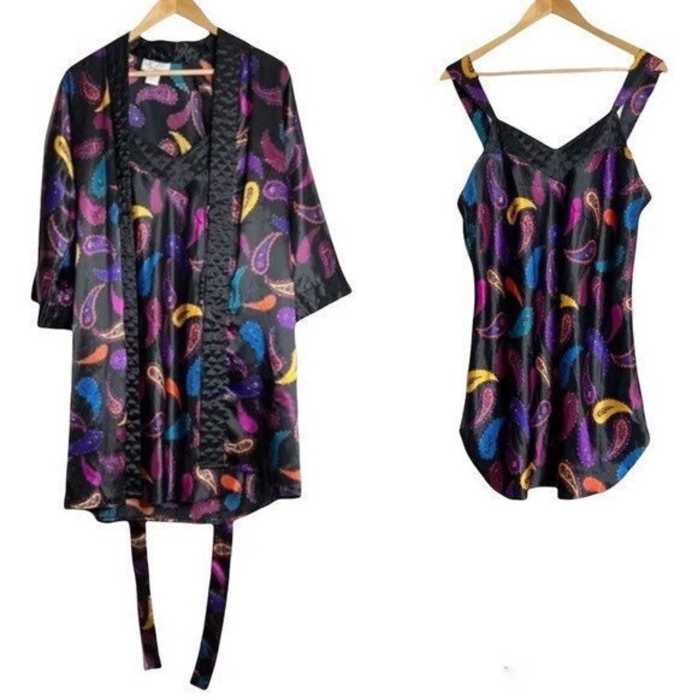 Vintage 90s J.O Intimates Paisley Print Chemise Nightgown and Robe Set